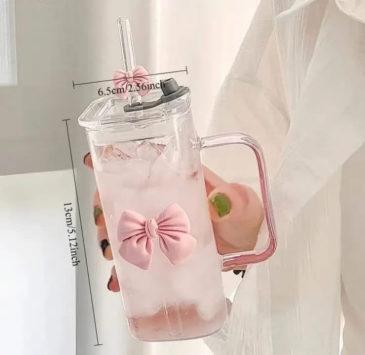 Bow Glass with Glass Straw - Image 3