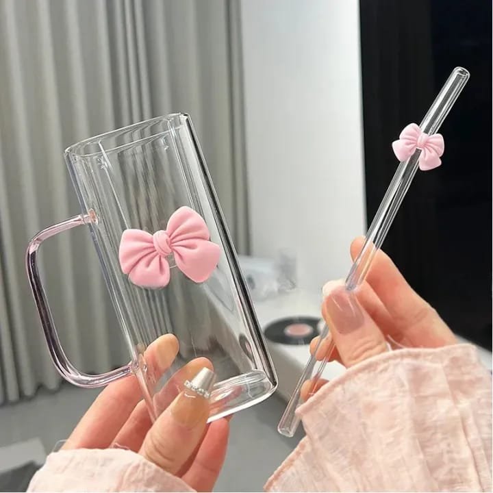 Bow Glass with Glass Straw - Image 2